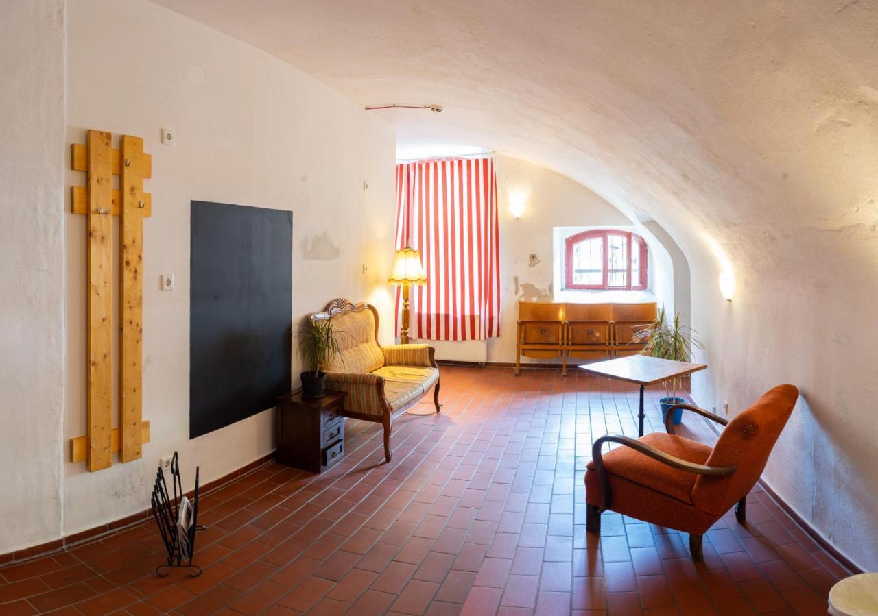 Subraum Hostel 罗斯托克 外观 照片