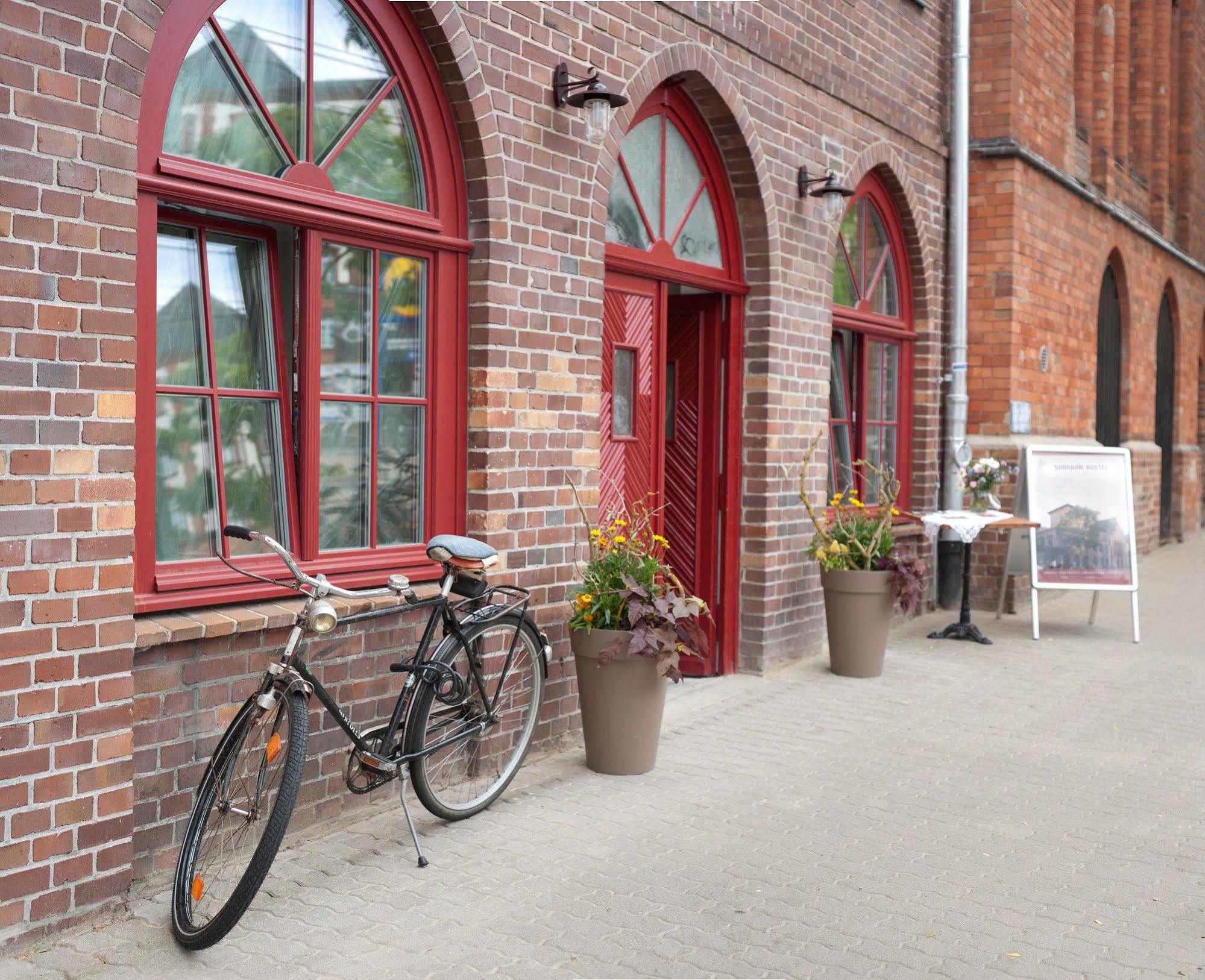 Subraum Hostel 罗斯托克 外观 照片